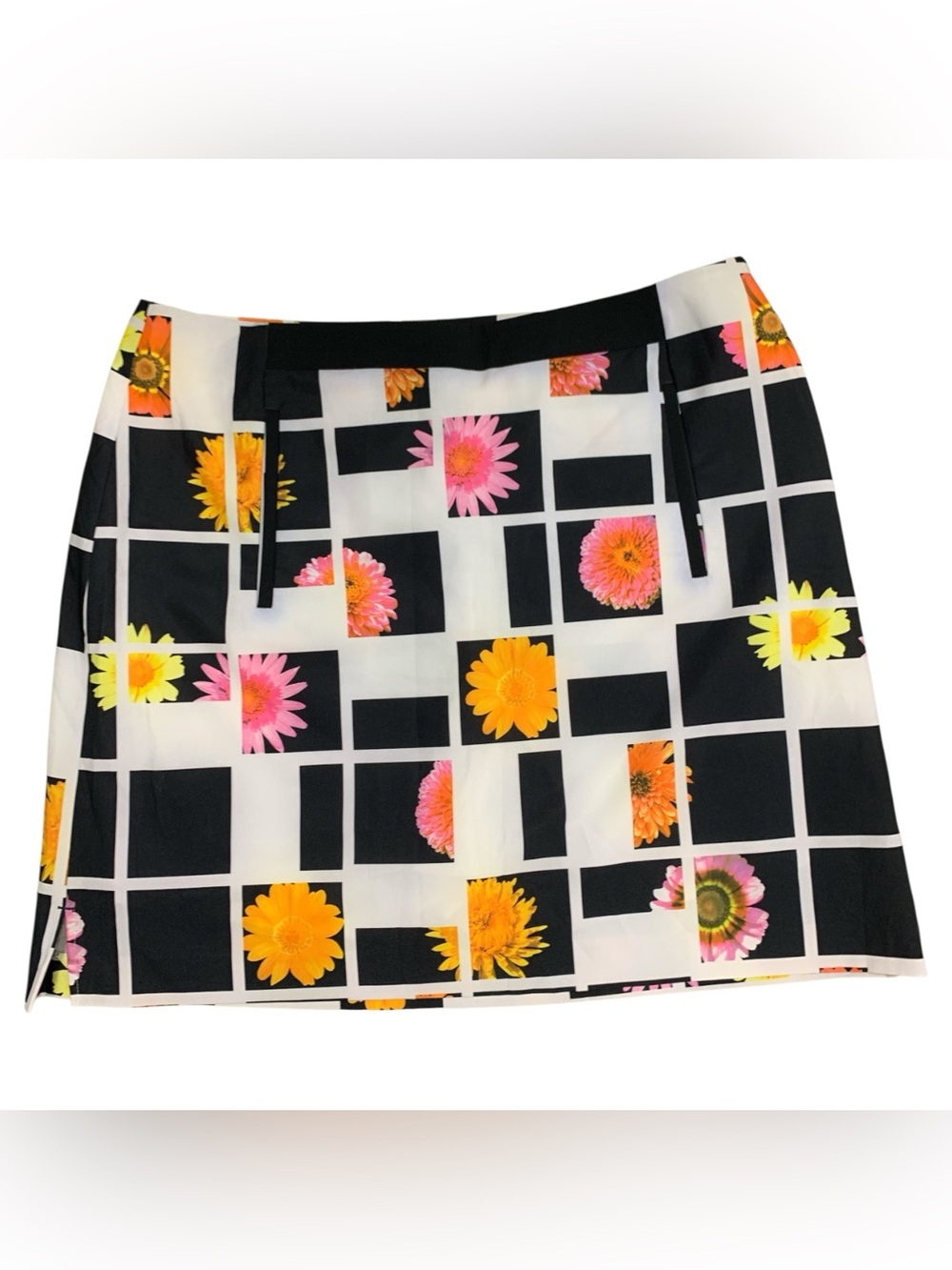 EP Pro Black & White Grid Mini Skirt with Pink and Yellow Floral Prints Size L
